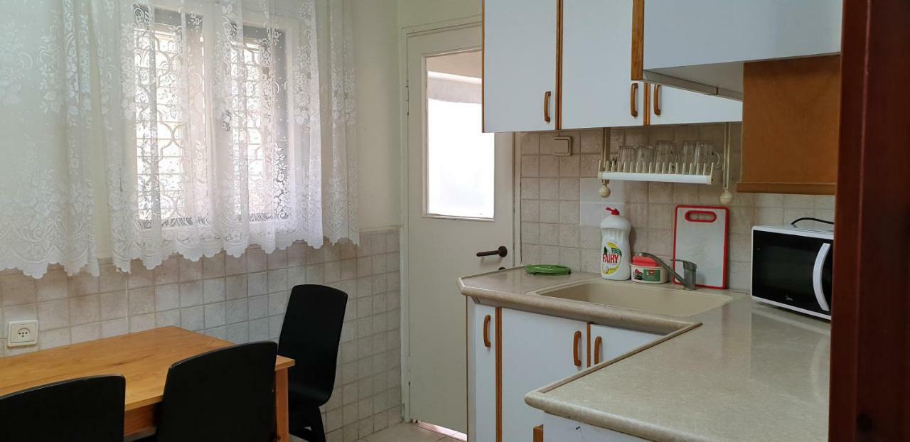 Road To The Beach Apartment By Domik Haifa Luaran gambar
